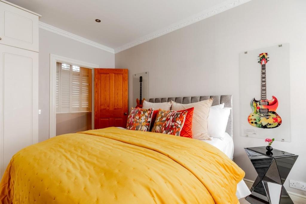 Revamped & Luxxe For Covent Garden Lovers! Adorable City Home For Families & Friends London Exterior foto