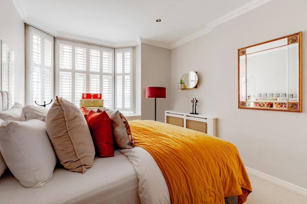 Revamped & Luxxe For Covent Garden Lovers! Adorable City Home For Families & Friends London Exterior foto