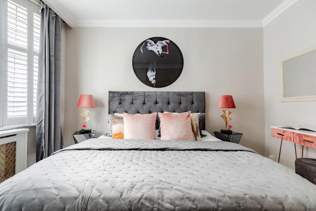 Revamped & Luxxe For Covent Garden Lovers! Adorable City Home For Families & Friends London Exterior foto