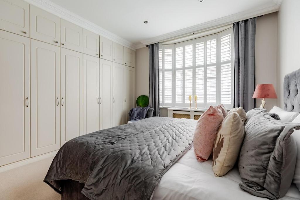 Revamped & Luxxe For Covent Garden Lovers! Adorable City Home For Families & Friends London Exterior foto
