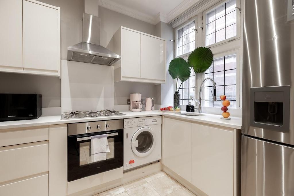 Revamped & Luxxe For Covent Garden Lovers! Adorable City Home For Families & Friends London Exterior foto